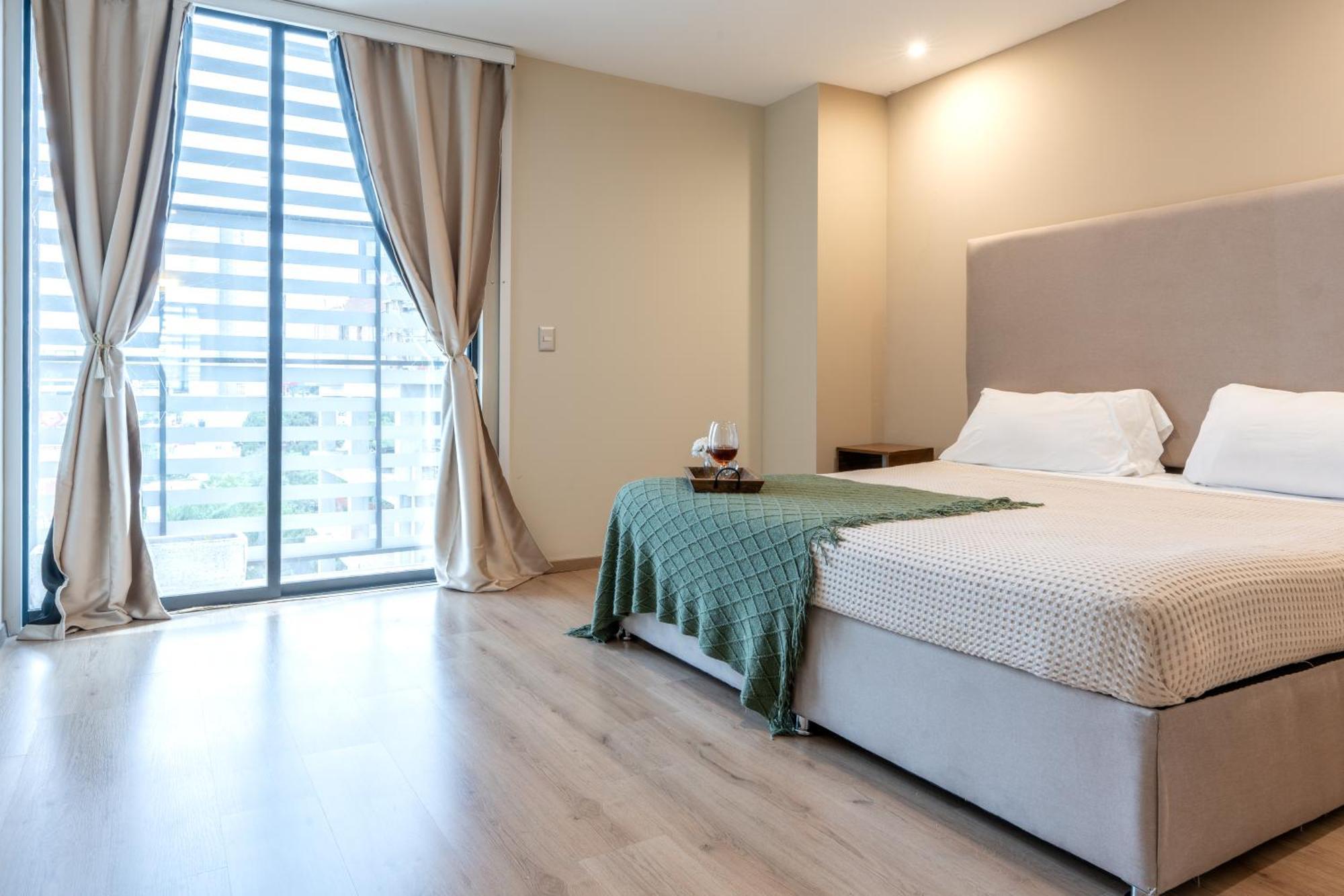 Aparthotel Dreamhaus Guadalajara Country Club Zewnętrze zdjęcie